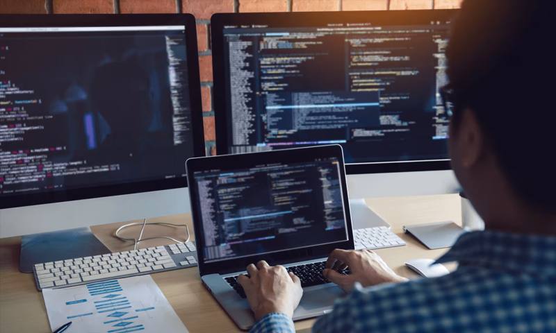 数据科学选型:R与Python如何赋能周宁县网站建设?